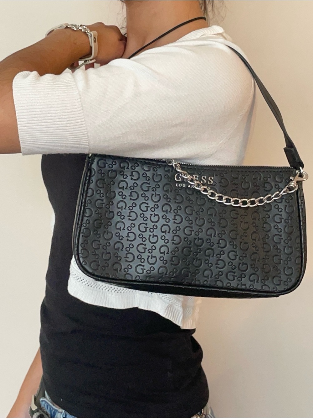 Y2K Guess Black Shoulder Bag
